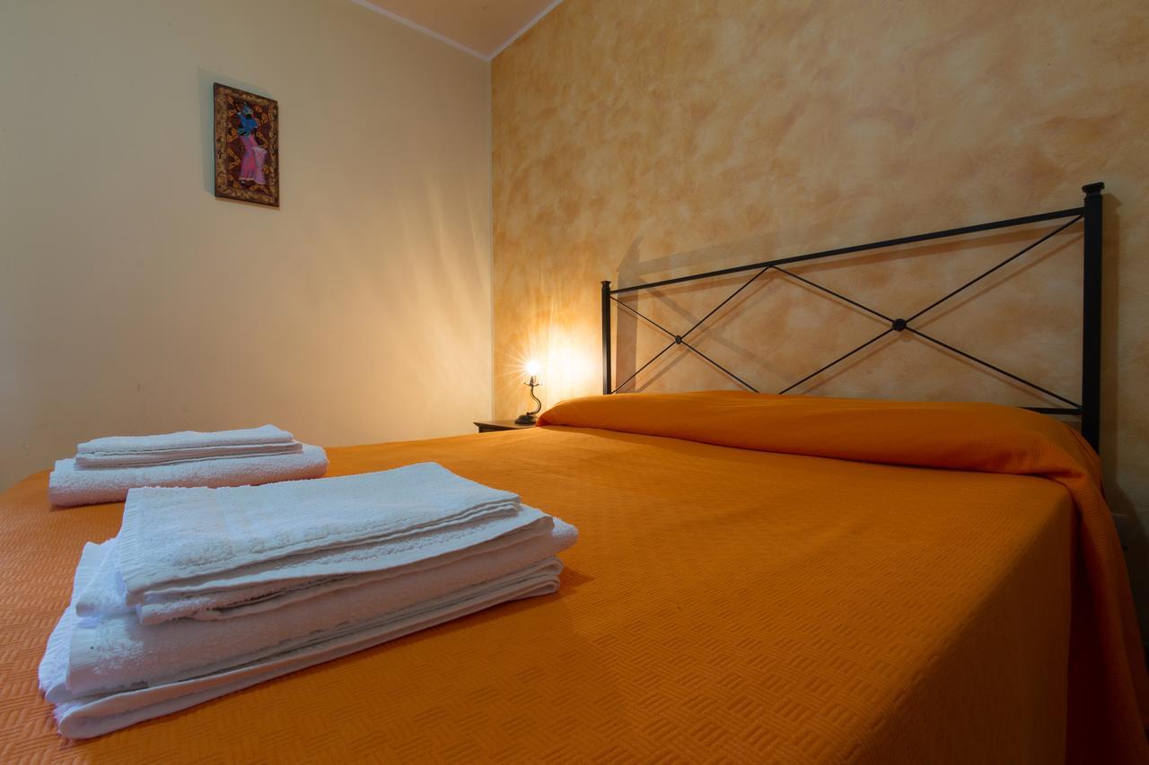 Turismo Rurale Il Sole Villa Sant'Angelo di Brolo Room photo
